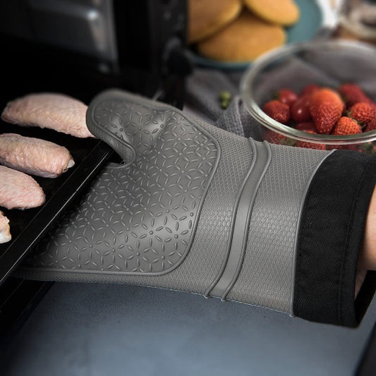 Buy 1 get 1 FREE - One Pair Silicone Oven Gloves with Mini Oven Gloves Brush, Pack of 3  (Gray)